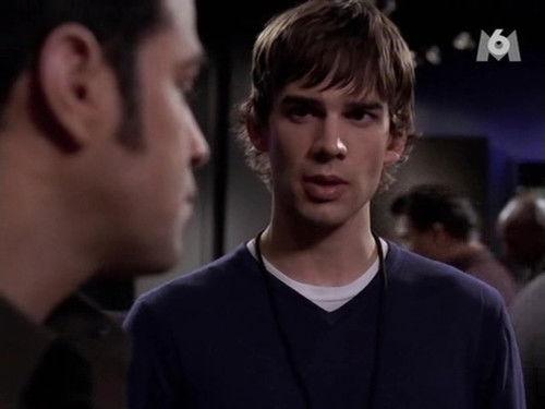 Jake 2.0 Season 1 Episode 10 - The Spy Who Really Liked Me