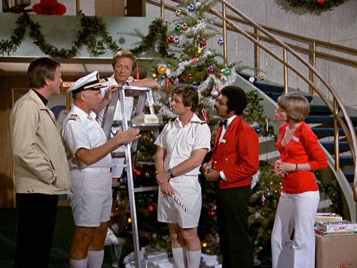 The Love Boat Season 10 Episode 3 - The Christmas Cruise (2)