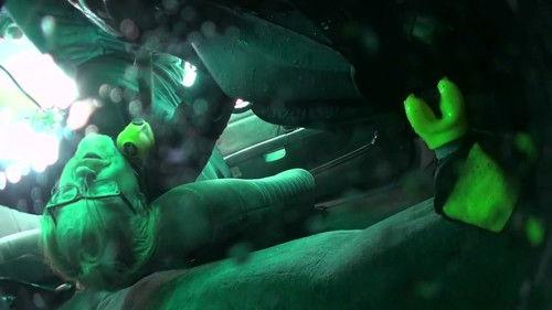 MythBusters Season 8 Episode 19 - Inverted Underwater Car