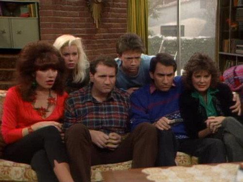 Married... with Children Season 2 Episode 13 - You Better Watch Out