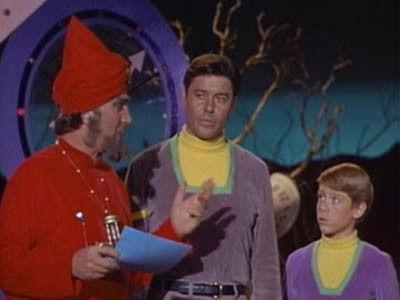 Lost in Space Season 3 Episode 18 - Time Merchant