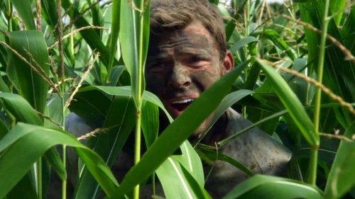 Blue Mountain State Season 3 Episode 12 - The Corn Field (1)