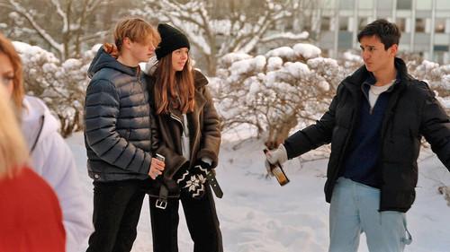 Strula Season 1 Episode 8 - The Party