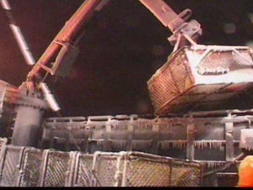 Deadliest Catch Season 2 Episode 12 - Cashing In