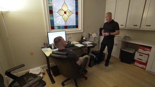 The Whole Story with Anderson Cooper Season 1 Episode 8 - Magic Mushrooms: Can They Change Your Mind?