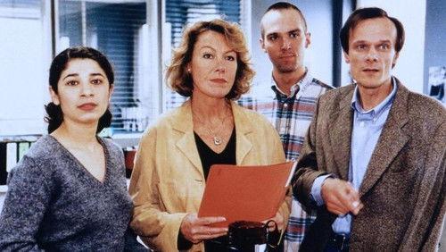 Polizeiruf 110 Season 27 Episode 10 - Spurlos verschwunden