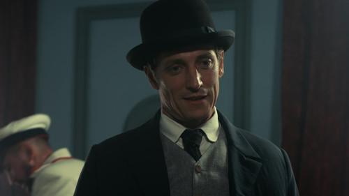 Detective Anna Season 1 Episode 42 - A Stray Bullet, Part 2