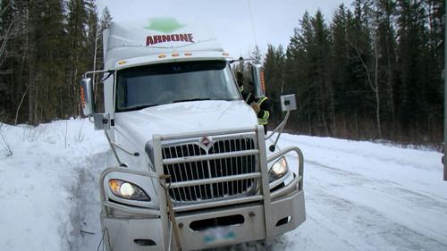 Ice Road Truckers Season 11 Episode 2 - Jackknife Jeopardy