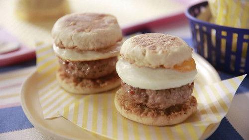 Girl Meets Farm Season 7 Episode 3 - Picnic Blowout