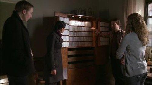 The Unusuals Season 1 Episode 9 - The Apology Line