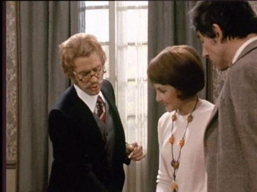 undefined Season 2 Episode 13 - Le Coffre-fort de madame Imbert