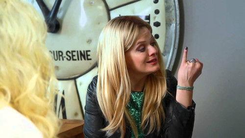 Very Mary-Kate Season 4 Episode 1 - Manicure