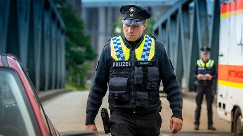 Hamburg Dockland Season 16 Episode 1 - Episode 1