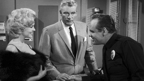 Perry Mason Season 3 Episode 7 - The Case of the Golden Fraud