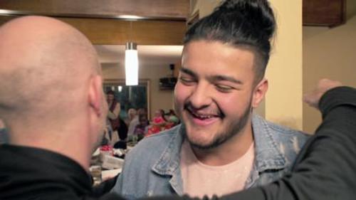 The Kindness Diaries Season 2 Episode 2 - The Gift of Community