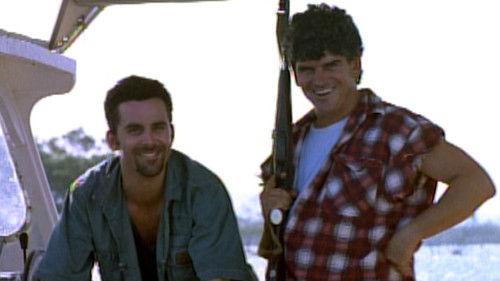 Flipper Season 1 Episode 17 - Menace to Seaciety