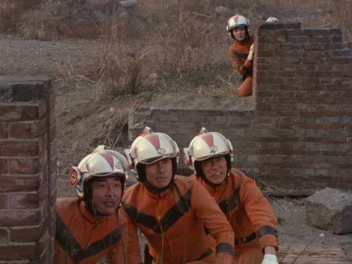 Return of Ultraman Season 1 Episode 6 - Battle! Monsters Vs. MAT