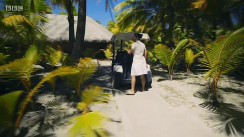 Amazing Hotels: Life Beyond the Lobby Season 2 Episode 1 - The Brando, French Polynesia