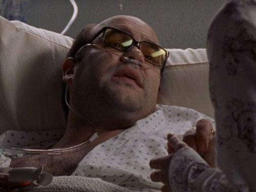 Felicity Season 3 Episode 16 - It's Raining Men