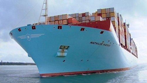 Mega Shippers Season 1 Episode 3 - Ultimate Cruise Ship