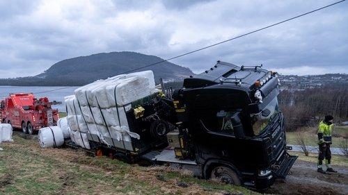 Background image for Sink or Swim