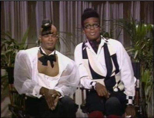 In Living Color Season 2 Episode 1 - Bigger Brothers