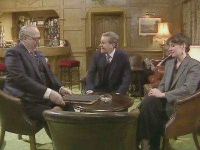 Ever Decreasing Circles Season 3 Episode 5 - The Campaign
