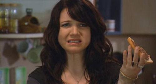 Outrageous Fortune Season 2 Episode 14 - Fathers, Mothers, Daughters, Sons