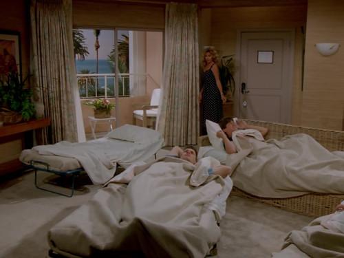 Step by Step Season 2 Episode 18 - Aloha (1)