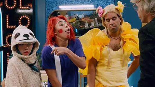 LOL: Last One Laughing Season 6 Episode 5 - Episode 5