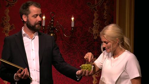 Taskmaster Norway Season 2 Episode 4 - There was something strange about that plane here