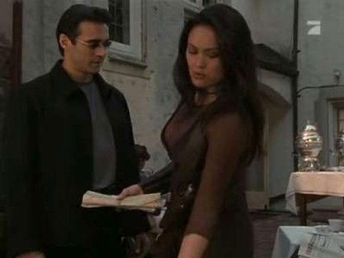 Relic Hunter Season 3 Episode 7 - Vampire's Kiss