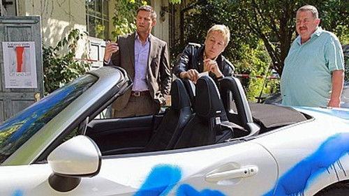Die Rosenheim-Cops Season 17 Episode 2 - Money is Deadly