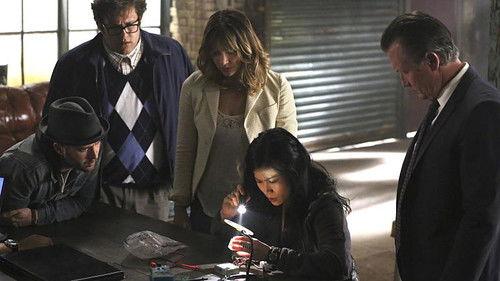 Scorpion Season 1 Episode 3 - A Cyclone