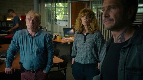 Cassandre Season 8 Episode 1 - Episode 1