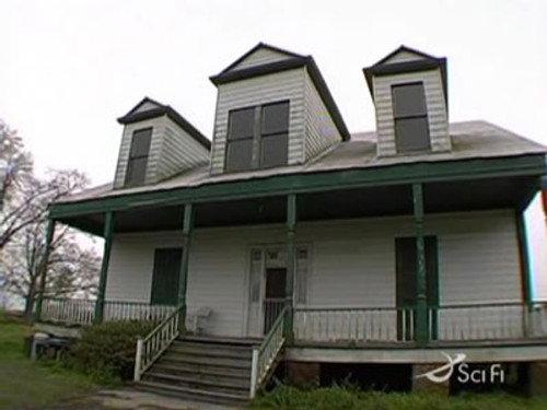 Ghost Hunters Season 2 Episode 3 - Deville's House and Brennan's Restaurant