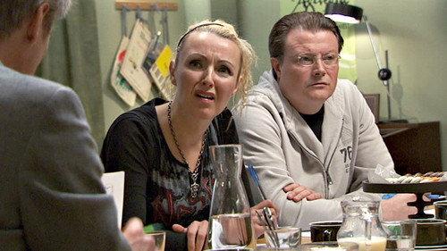 Ihmisten puolue Season 3 Episode 8 - Episode 8