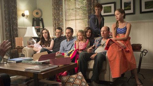Life in Pieces Season 1 Episode 2 - Interruptus Date Breast Movin'