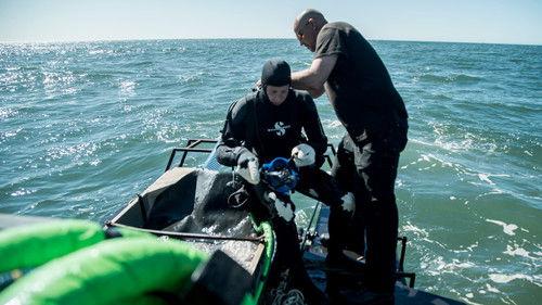Bering Sea Gold Season 8 Episode 1 - Uncharted Waters