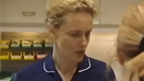 Casualty Season 13 Episode 3 - Honey Bunny