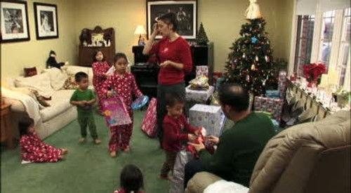 Jon & Kate Plus 8 Season 3 Episode 9 - Gosselin Family Christmas