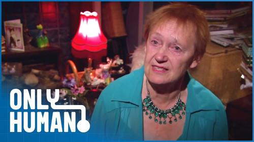 The Hoarder Next Door Season 1 Episode 4 - Tina and Joanne