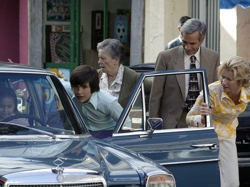 Cuéntame cómo pasó Season 10 Episode 7 - Episode 7