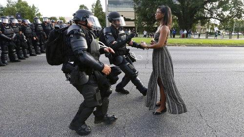 PBS News Weekend Season 5 Episode 5 - January 15, 2017