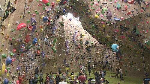 Document 72 Hours Season 10 Episode 22 - Climbing the Walls of Life
