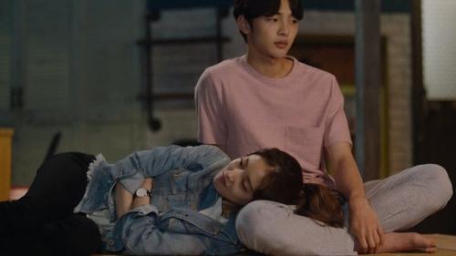 The Best Hit Season 1 Episode 12 - Episode 12