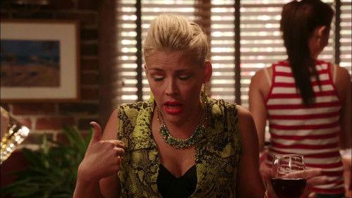 Cougar Town Season 4 Episode 3 - Between Two Worlds