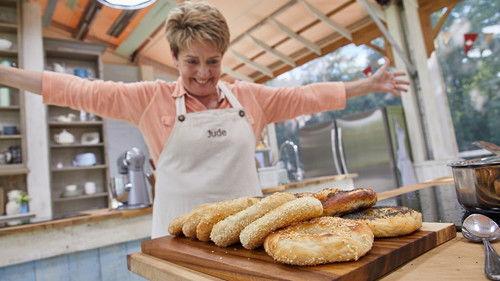 The Great Canadian Baking Show Season 1 Episode 2 - Bread Week