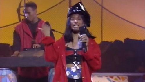 In Living Color Season 4 Episode 24 - What if Barbara Streisand was Black?