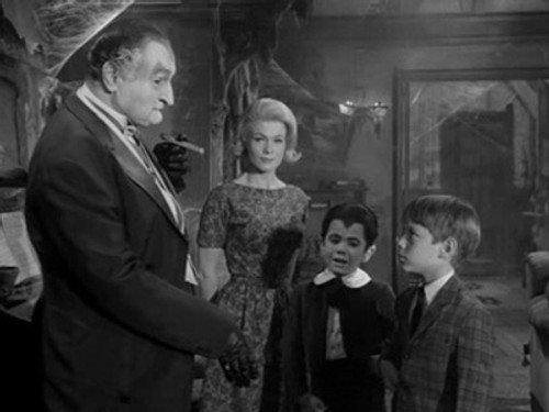 The Munsters Season 1 Episode 25 - Come Back Little Googie